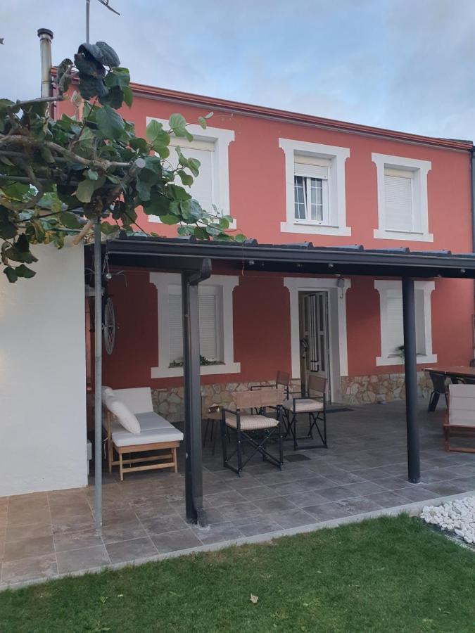 Villa Casa Flor Delfin Ribadeo Exterior foto